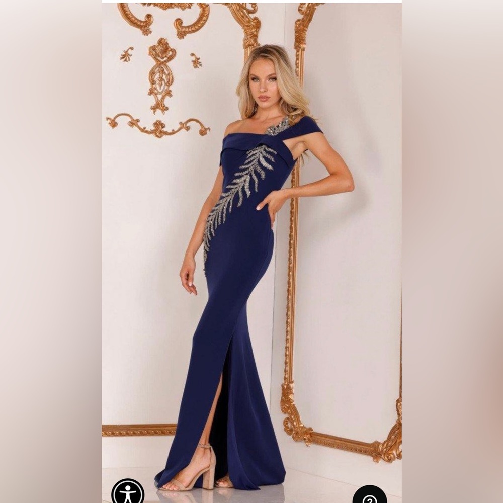 TERANI COUTURE LEAF RHINESTONE GOWN